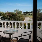 Cabo Roche Πανσιόν *