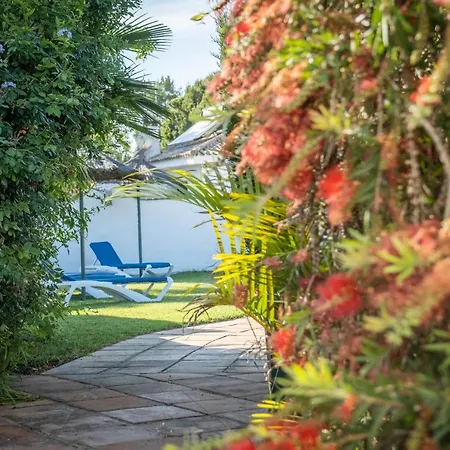 Guest house Cabo Roche *